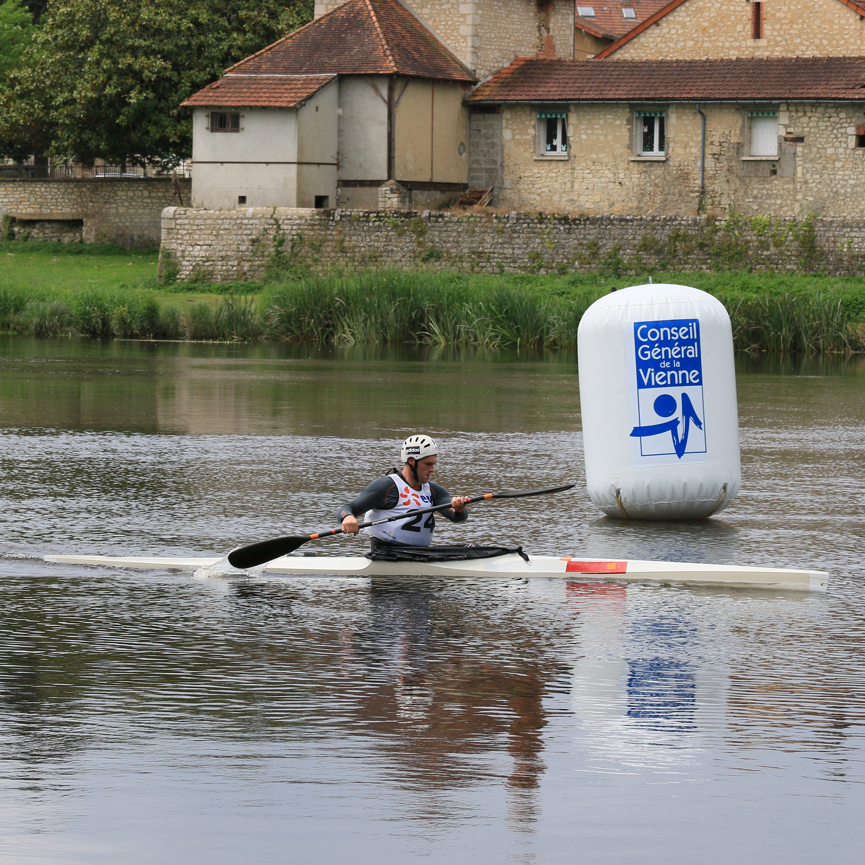 8e Semi-Marathon de la Vienne 2016 : Arrivée à Chauvigny